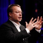Stephen-Elop-Barcelona-2011